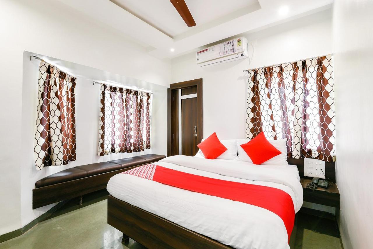 Oyo 14826 Ashoka Executive Hotel Аурангабад Екстериор снимка